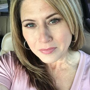 Meet your Posher, Bj